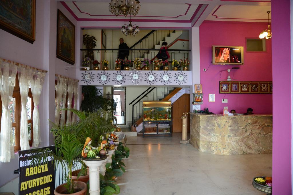 A Palace On River Varanasi Exterior photo